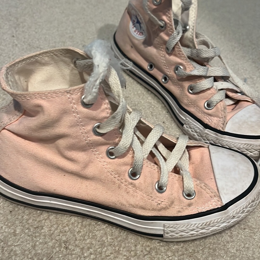Pink converse - Picture 5 of 5